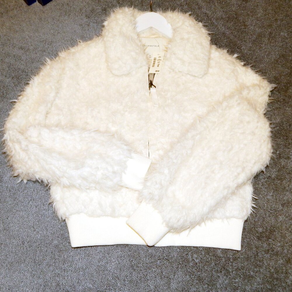Aeropostale Faux Shearling Cream Coat Brand New with tags size XS